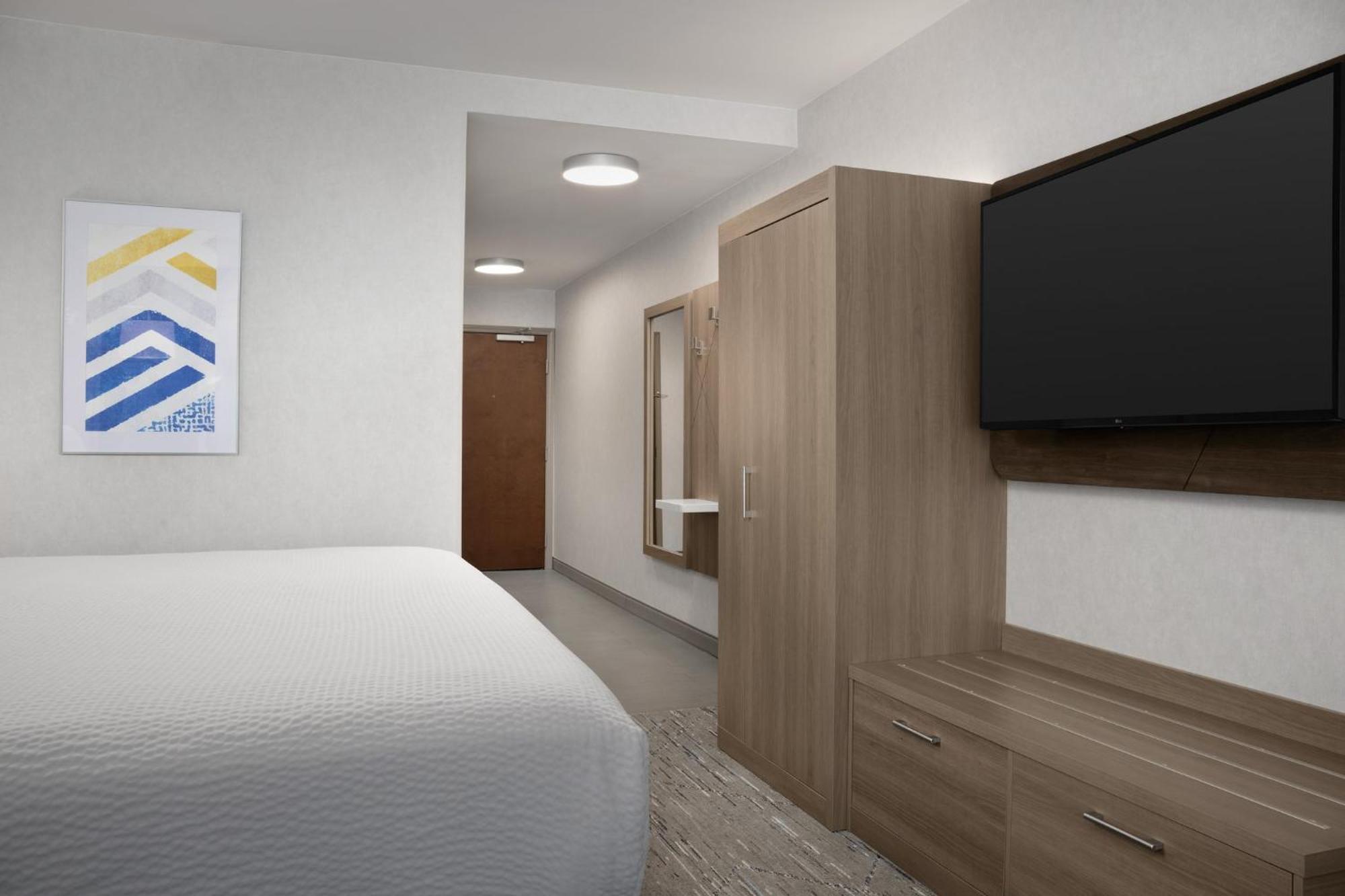 Holiday Inn Express & Suites Alexandria - Fort Belvoir By Ihg Zewnętrze zdjęcie