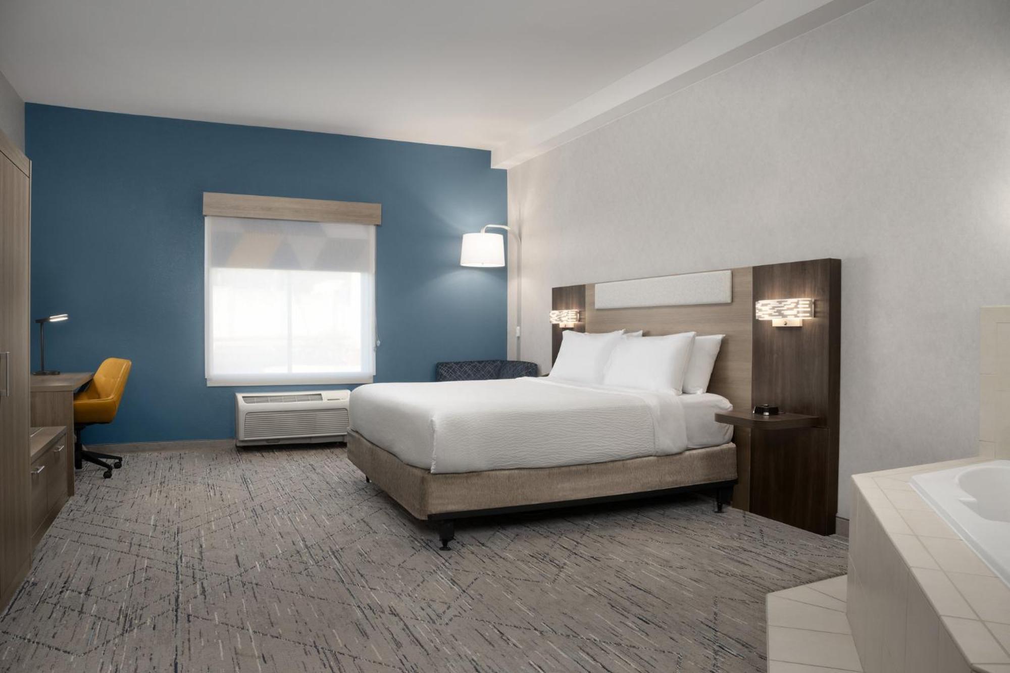 Holiday Inn Express & Suites Alexandria - Fort Belvoir By Ihg Zewnętrze zdjęcie