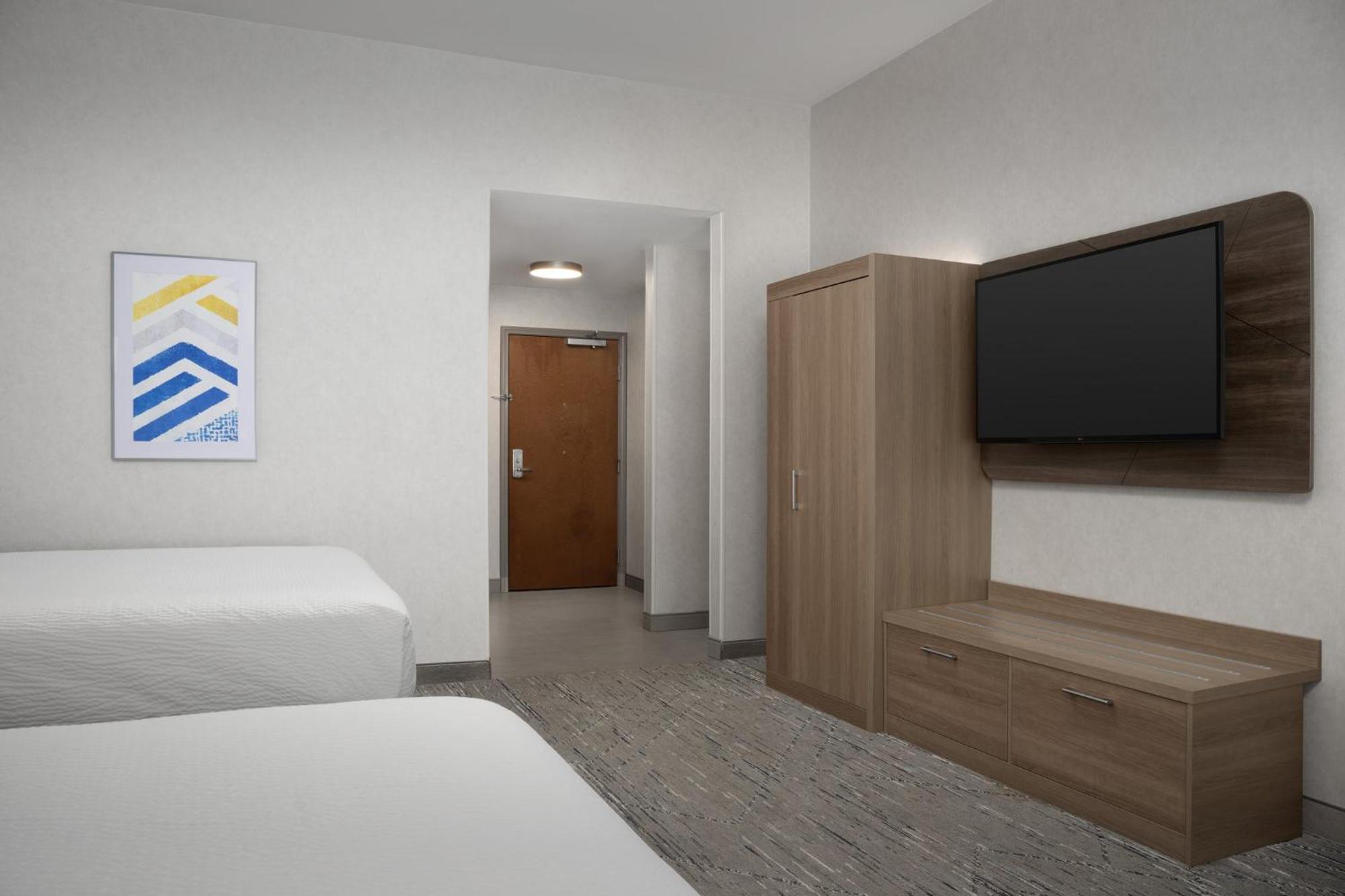Holiday Inn Express & Suites Alexandria - Fort Belvoir By Ihg Zewnętrze zdjęcie