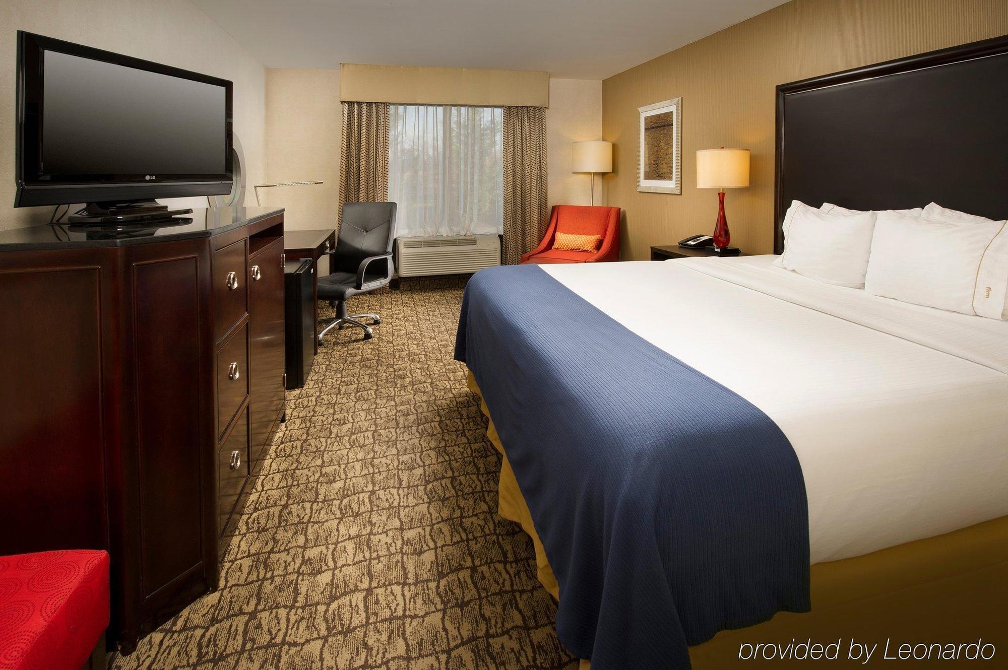 Holiday Inn Express & Suites Alexandria - Fort Belvoir By Ihg Zewnętrze zdjęcie
